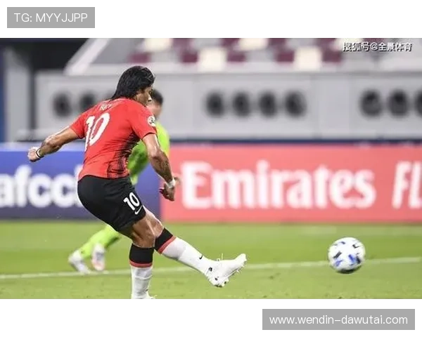 电视看英超直播:绿茵豪门对决一触即发 电视看英超直播:绿茵豪门对决一触即发